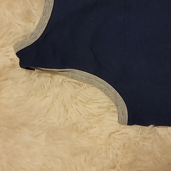 Gap, Boy's T-shirt Size 6 - Picture 8 of 11